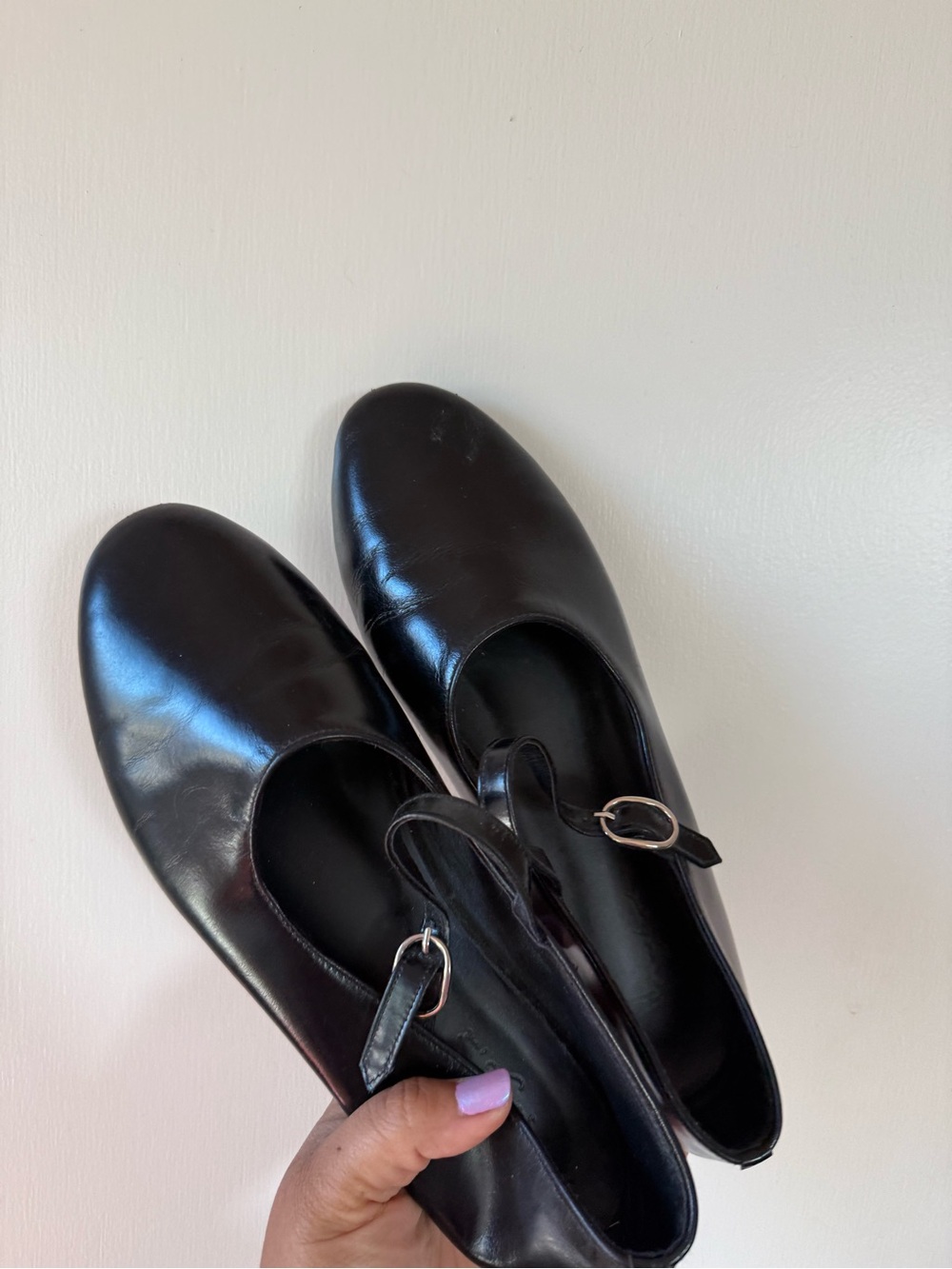 Songbird brand Black Mary Jane Leather Flats - Classic Women's Ballet Shoes